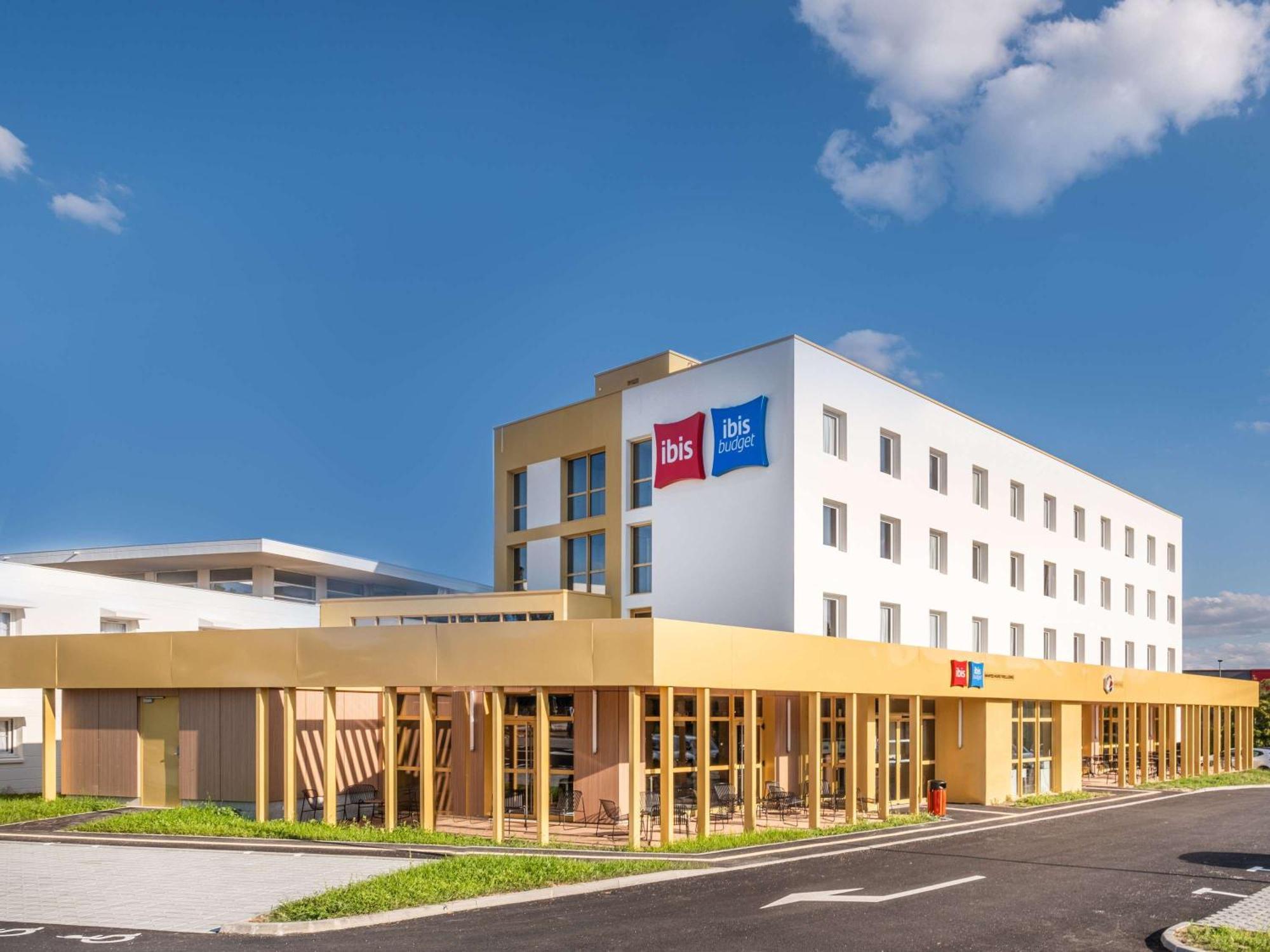 Ibis Budget Nantes Nord Treillières Extérieur photo