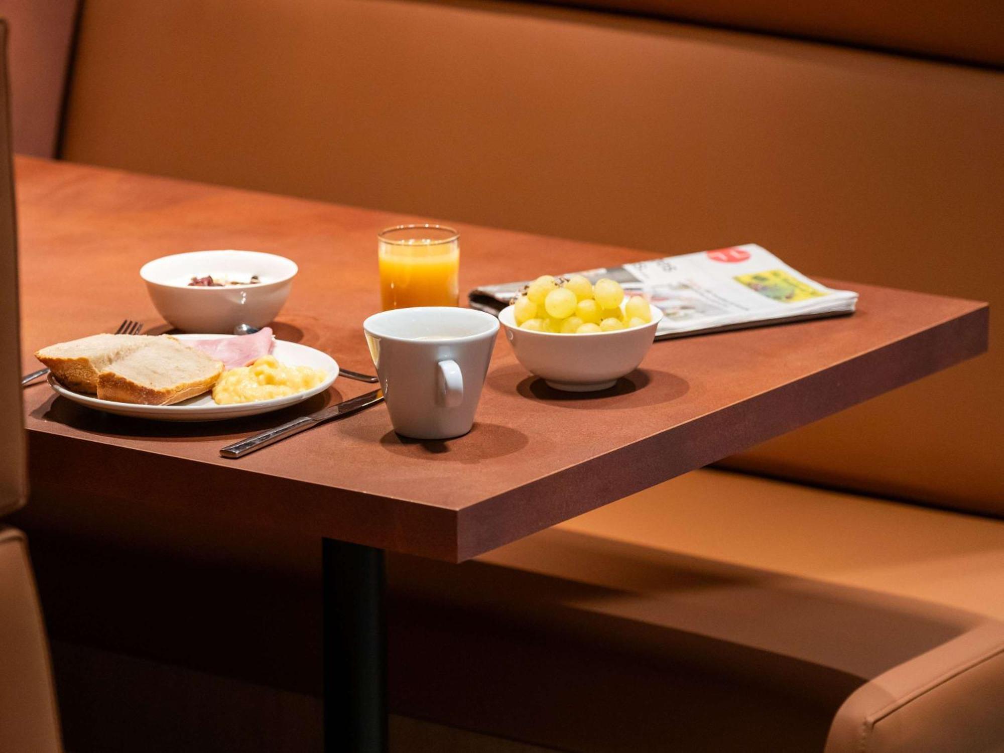 Ibis Budget Nantes Nord Treillières Extérieur photo